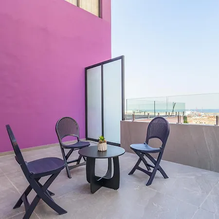 Anoor Studios & Apartments In Gemmayze Beirut Exterior photo