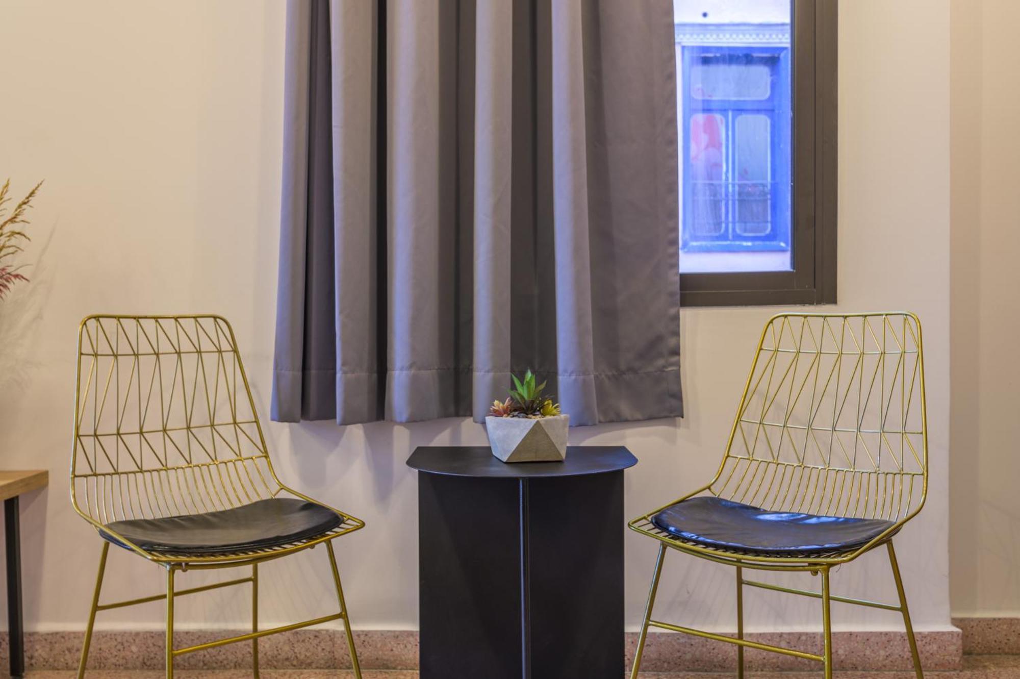 Anoor & In Gemmayze Apartment